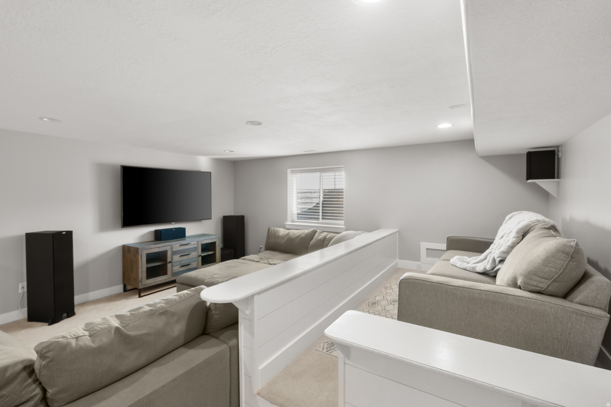 BRIDGEWAY ISLAND - Residential