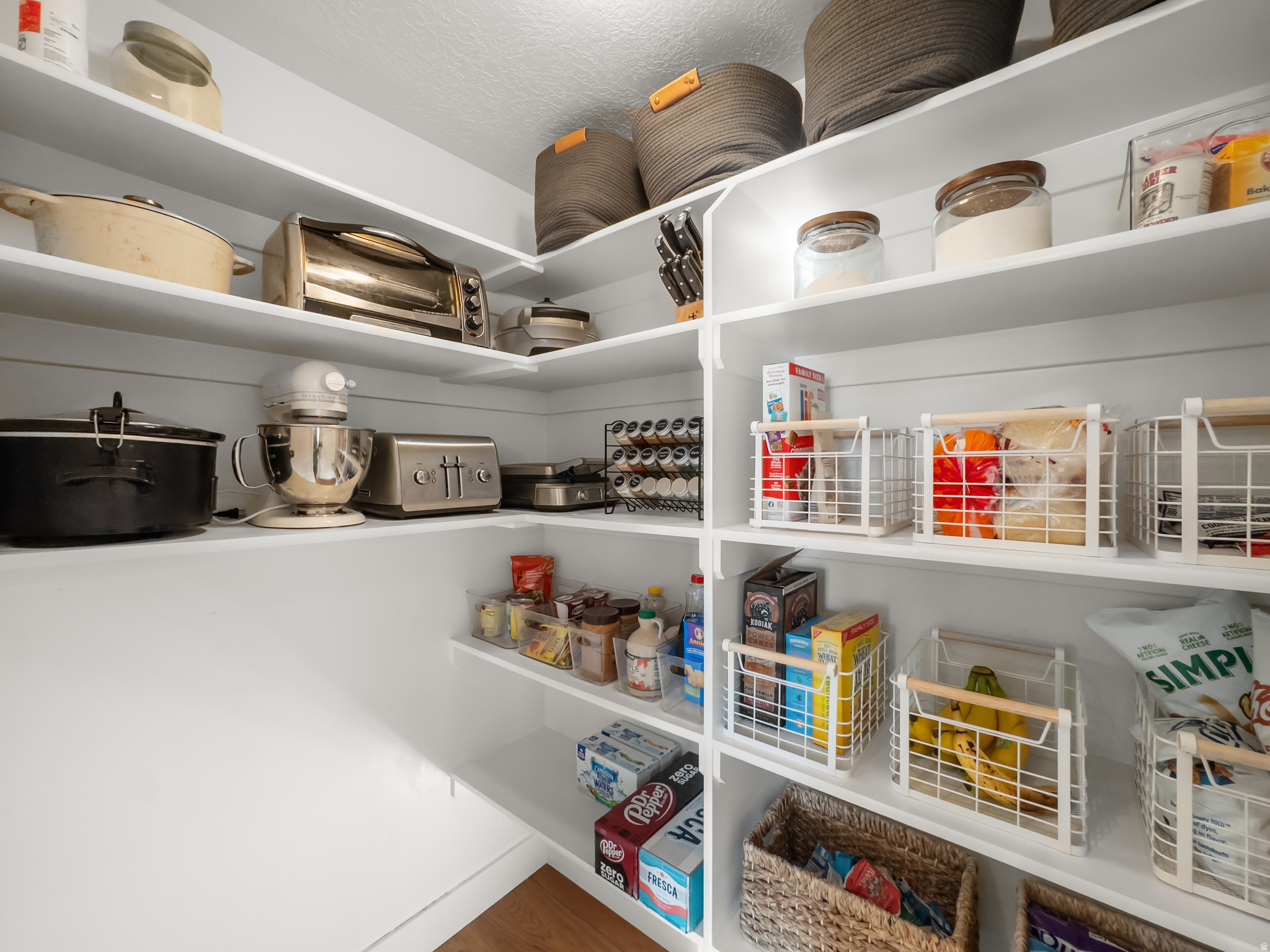 BRIDGEWAY ISLAND - Residential