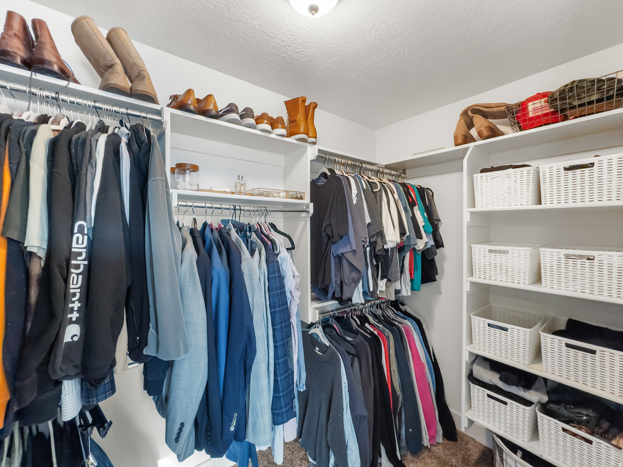 BRIDGEWAY ISLAND - Residential