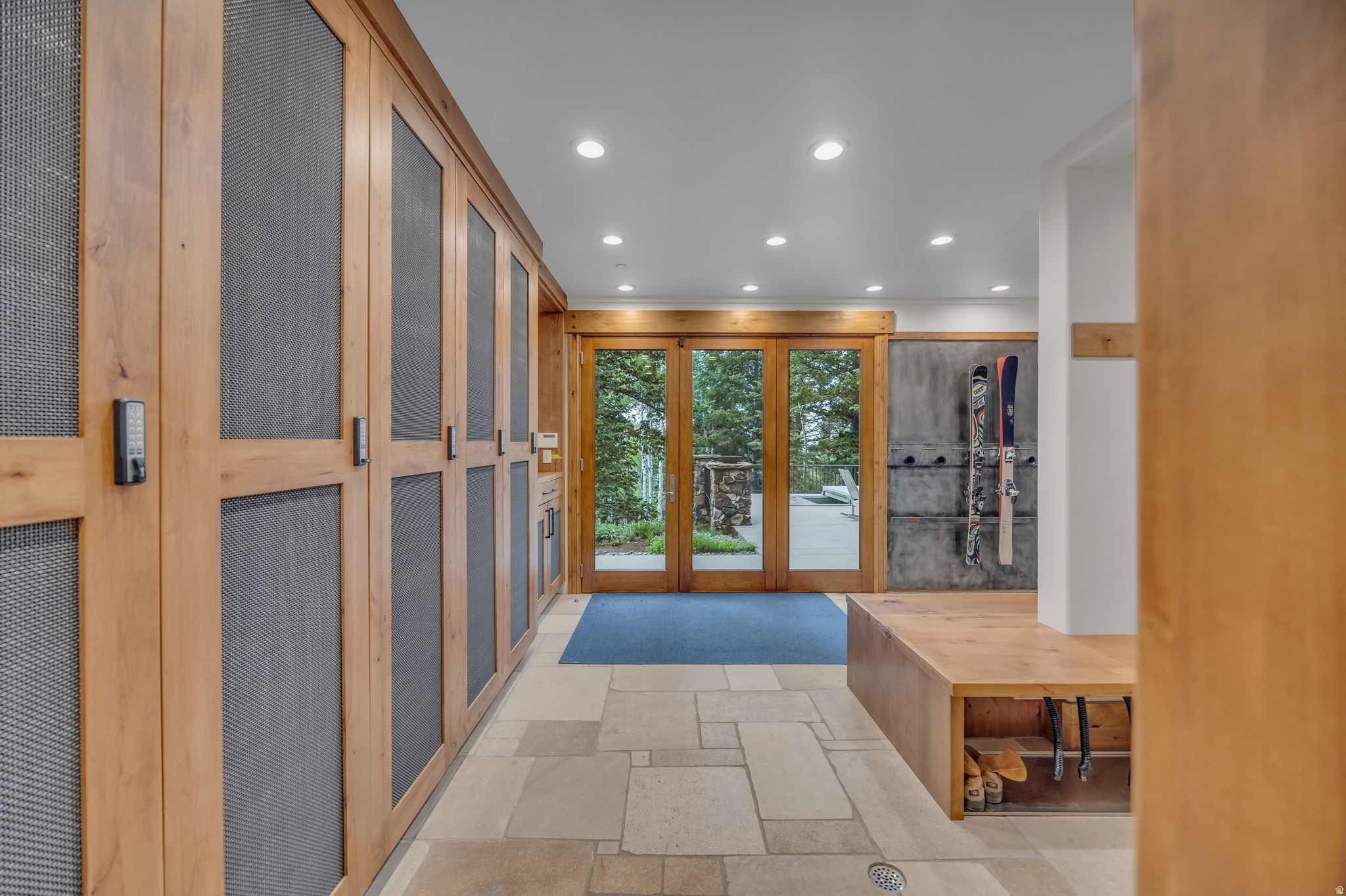 COLONY AT WHITE PINE CANYON - Residential
