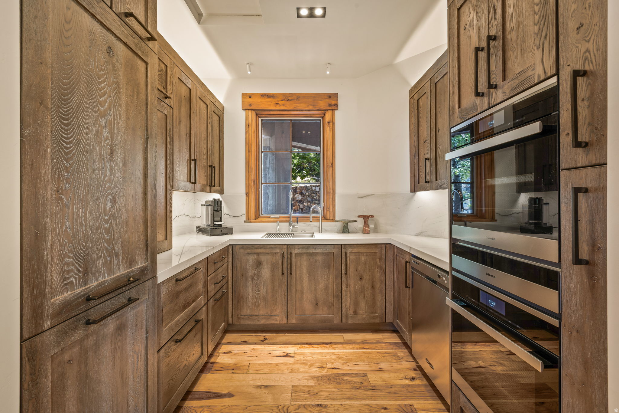 COLONY AT WHITE PINE CANYON - Residential