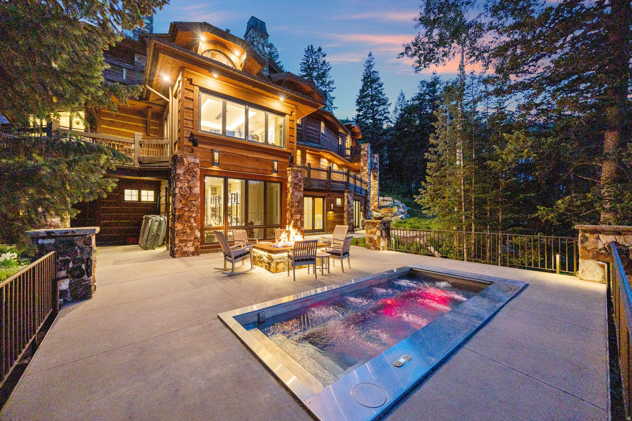 COLONY AT WHITE PINE CANYON - Residential