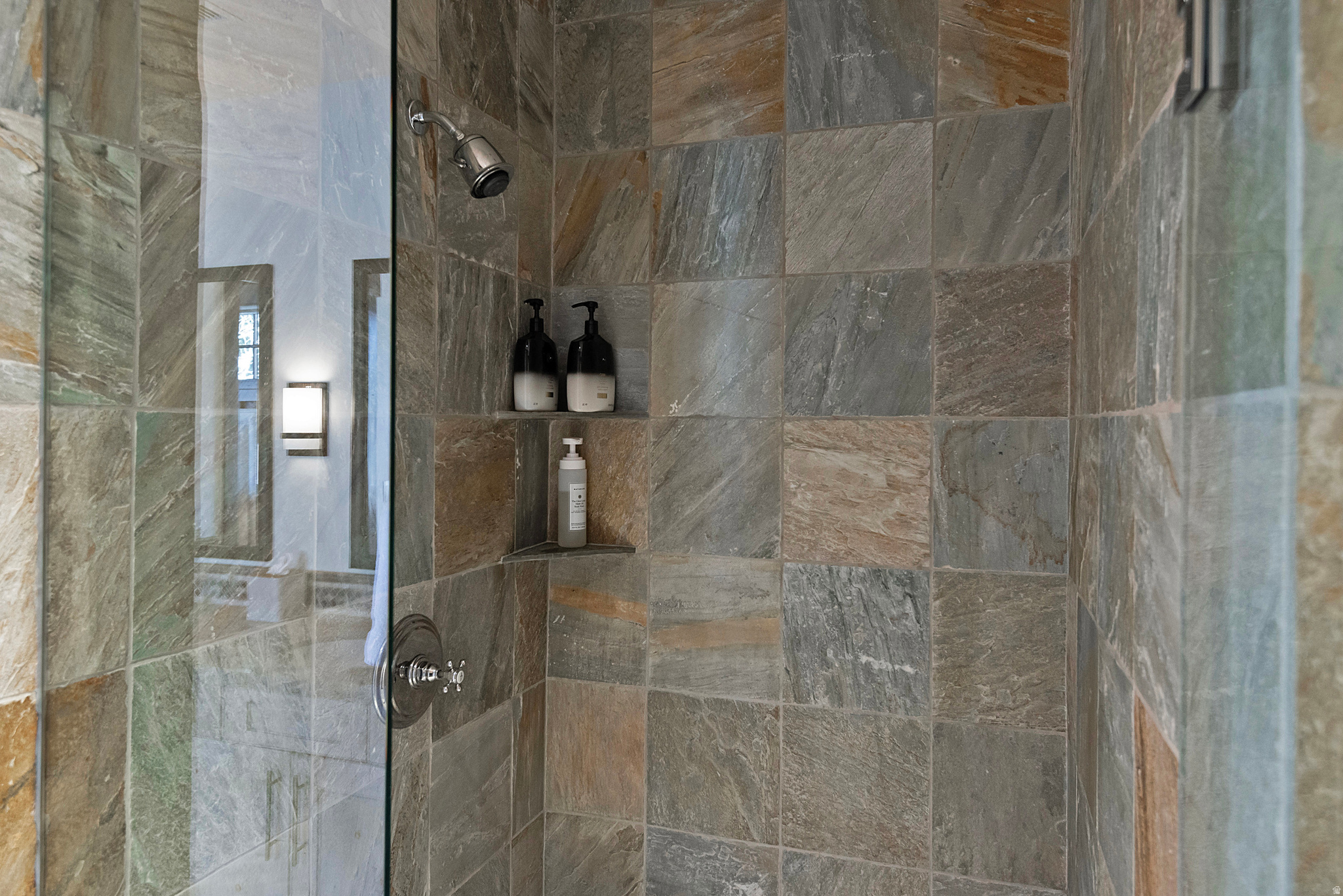 RANCH CLUB CABINS - Residential