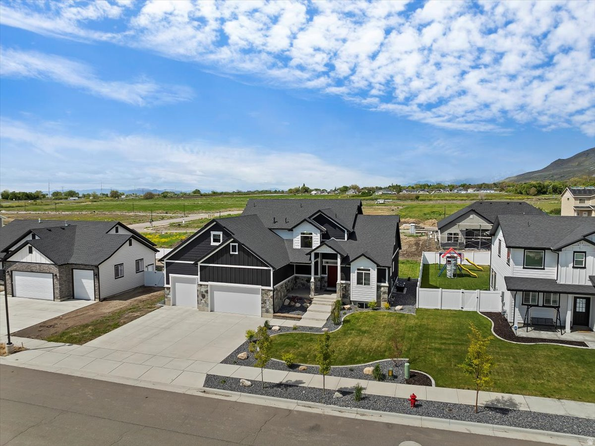 DEER RUN - Residential