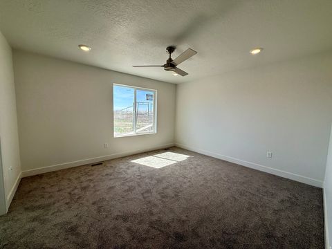 Tiny photo for 2829 W GUERNSEY LN #218, Plain City, UT 84404 (MLS # 2146727)
