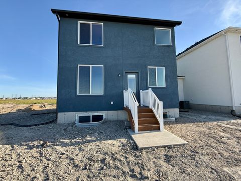 Tiny photo for 2829 W GUERNSEY LN #218, Plain City, UT 84404 (MLS # 2146727)