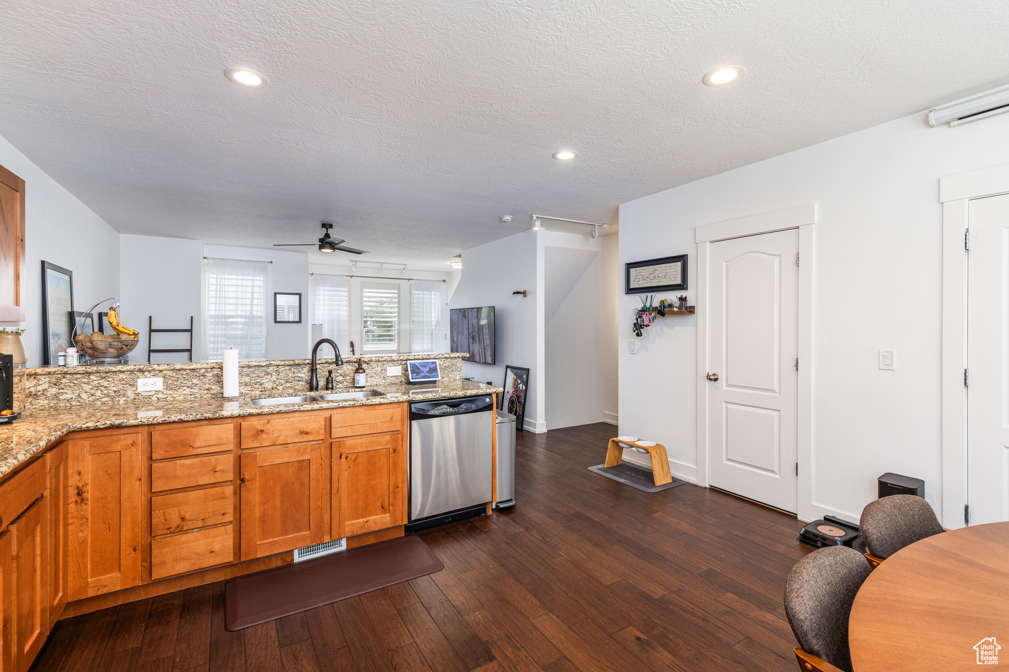 177 W Barry Links Way, Salt Lake City, Utah image 6