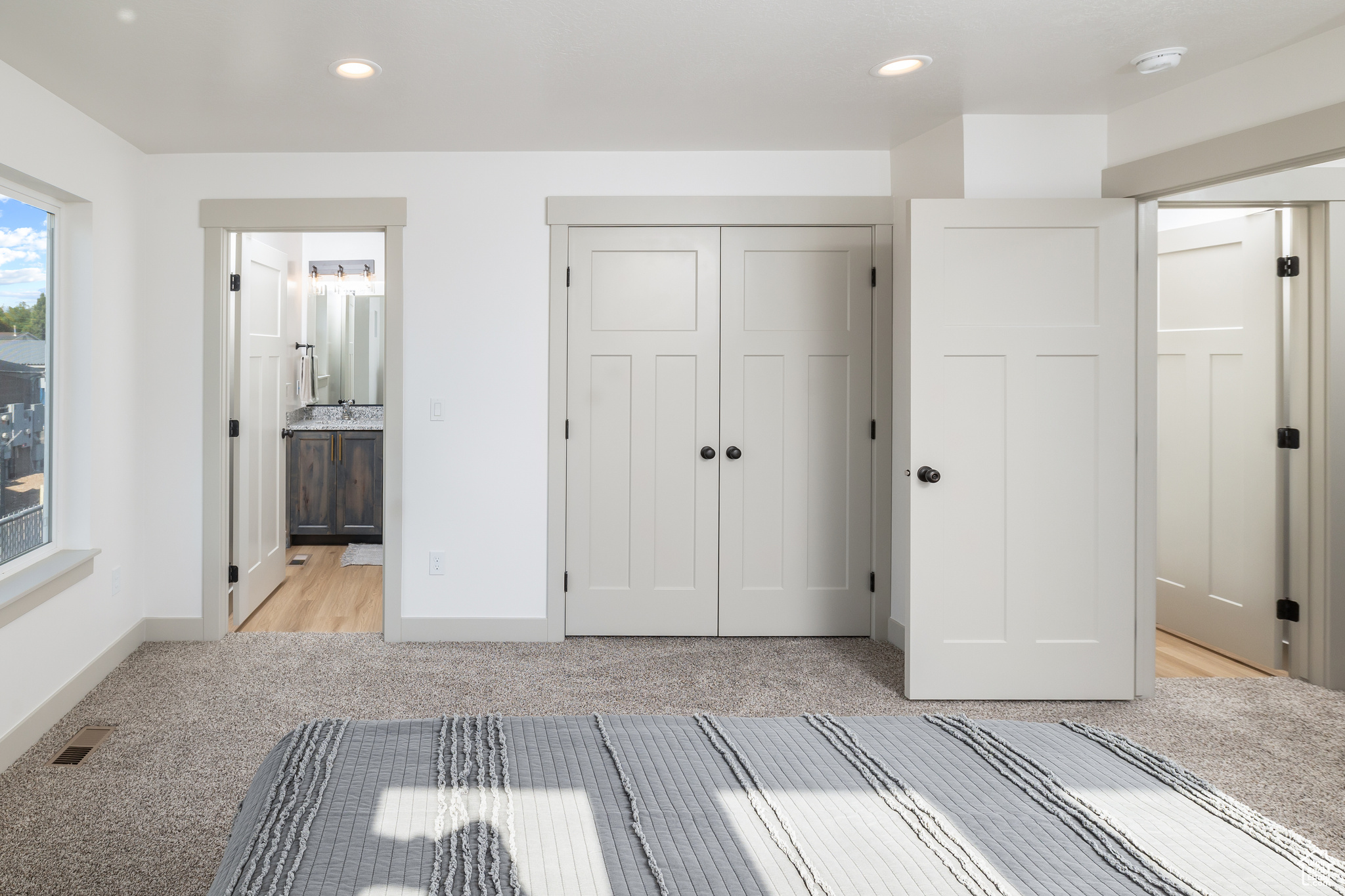 COBBLE CREEK TOWNHOMES - Residential
