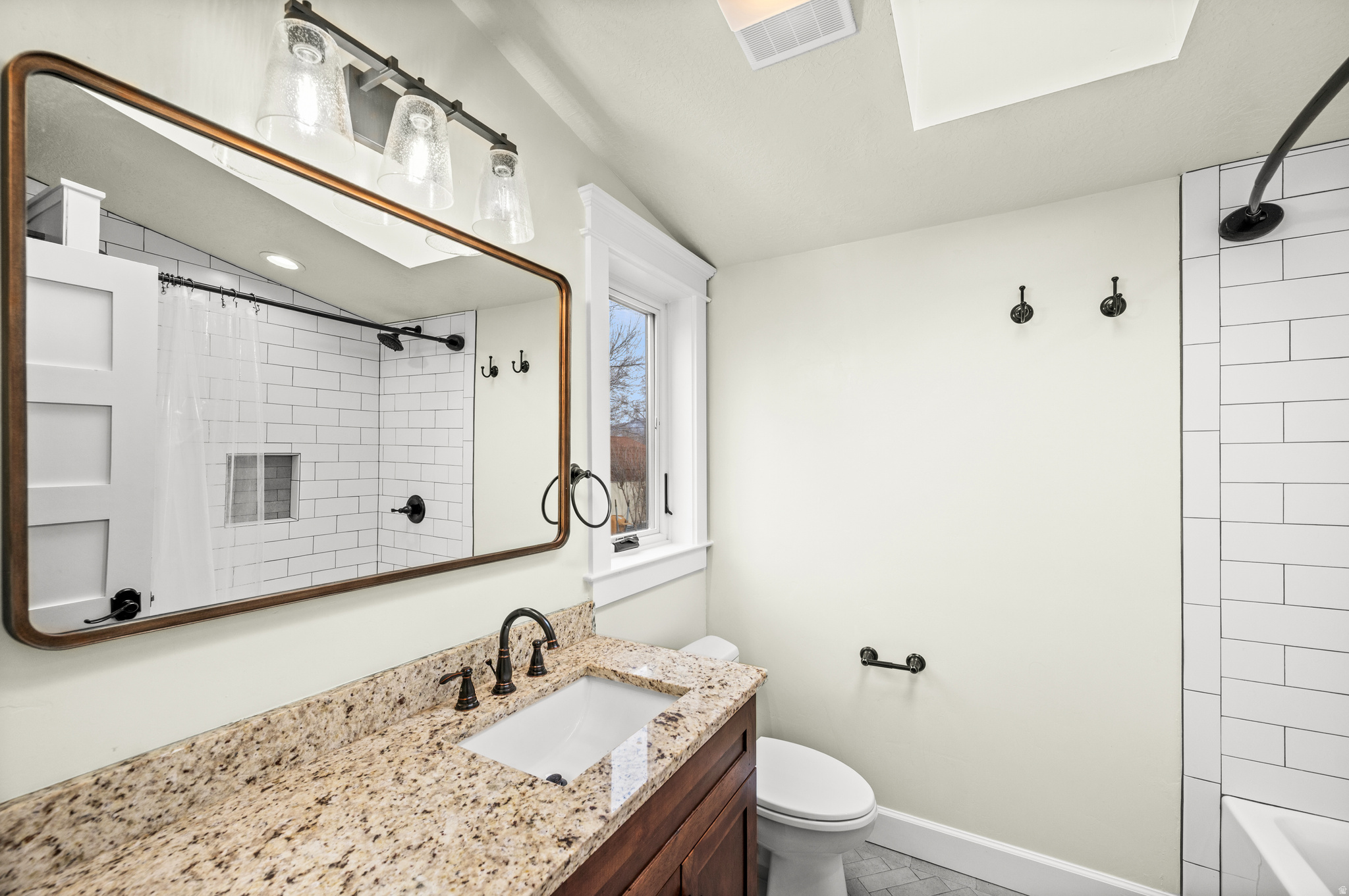 LONGVIEW PARK ADD - Residential