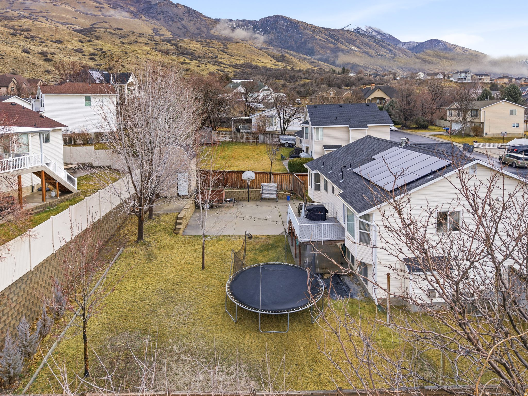 HIGH MOUNTAIN MEADOW - Residential