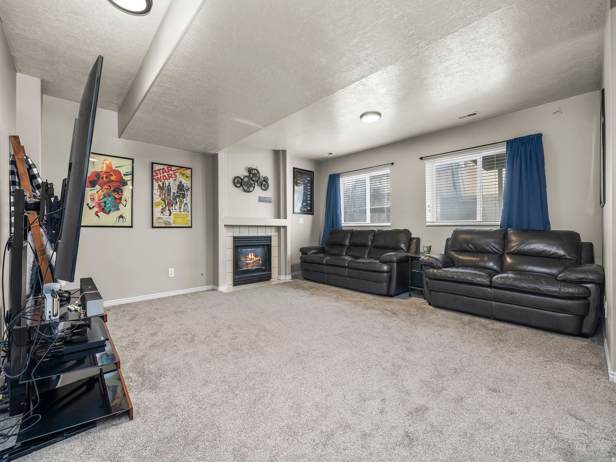 HIGH MOUNTAIN MEADOW - Residential