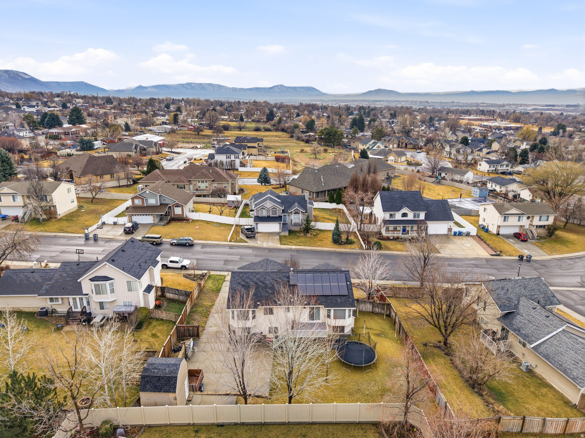 HIGH MOUNTAIN MEADOW - Residential