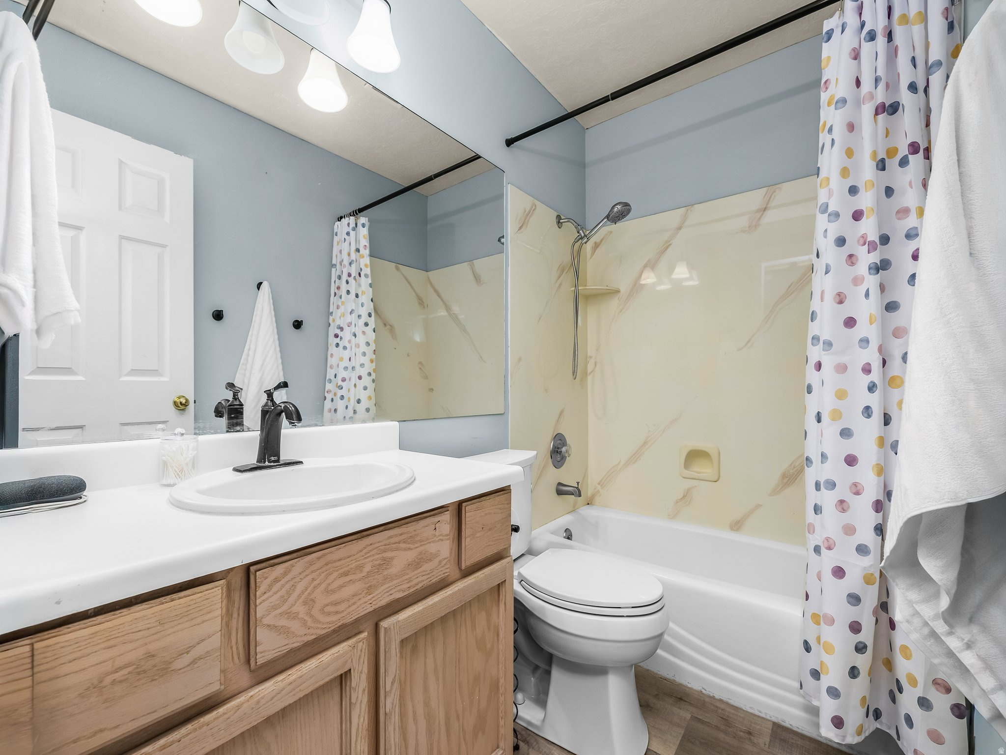 HIGH MOUNTAIN MEADOW - Residential