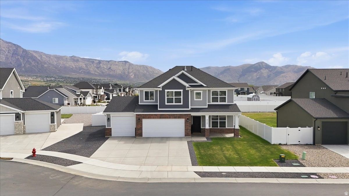 WEST PARK VILLAGE PHASE 2 - Residential