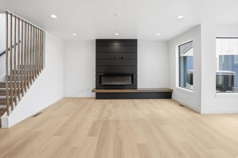 Tiny photo for 8 S 650 W, Hyrum, UT 84319 (MLS # 2126599)