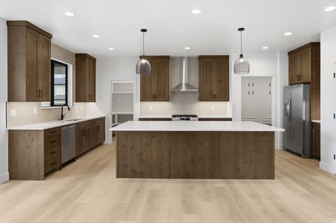 Tiny photo for 8 S 650 W, Hyrum, UT 84319 (MLS # 2126599)