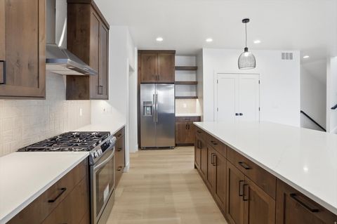 Tiny photo for 8 S 650 W, Hyrum, UT 84319 (MLS # 2126599)