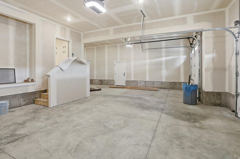 Tiny photo for 8 S 650 W, Hyrum, UT 84319 (MLS # 2126599)