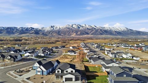 Tiny photo for 8 S 650 W, Hyrum, UT 84319 (MLS # 2126599)