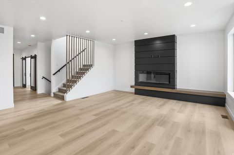 Tiny photo for 8 S 650 W, Hyrum, UT 84319 (MLS # 2126599)