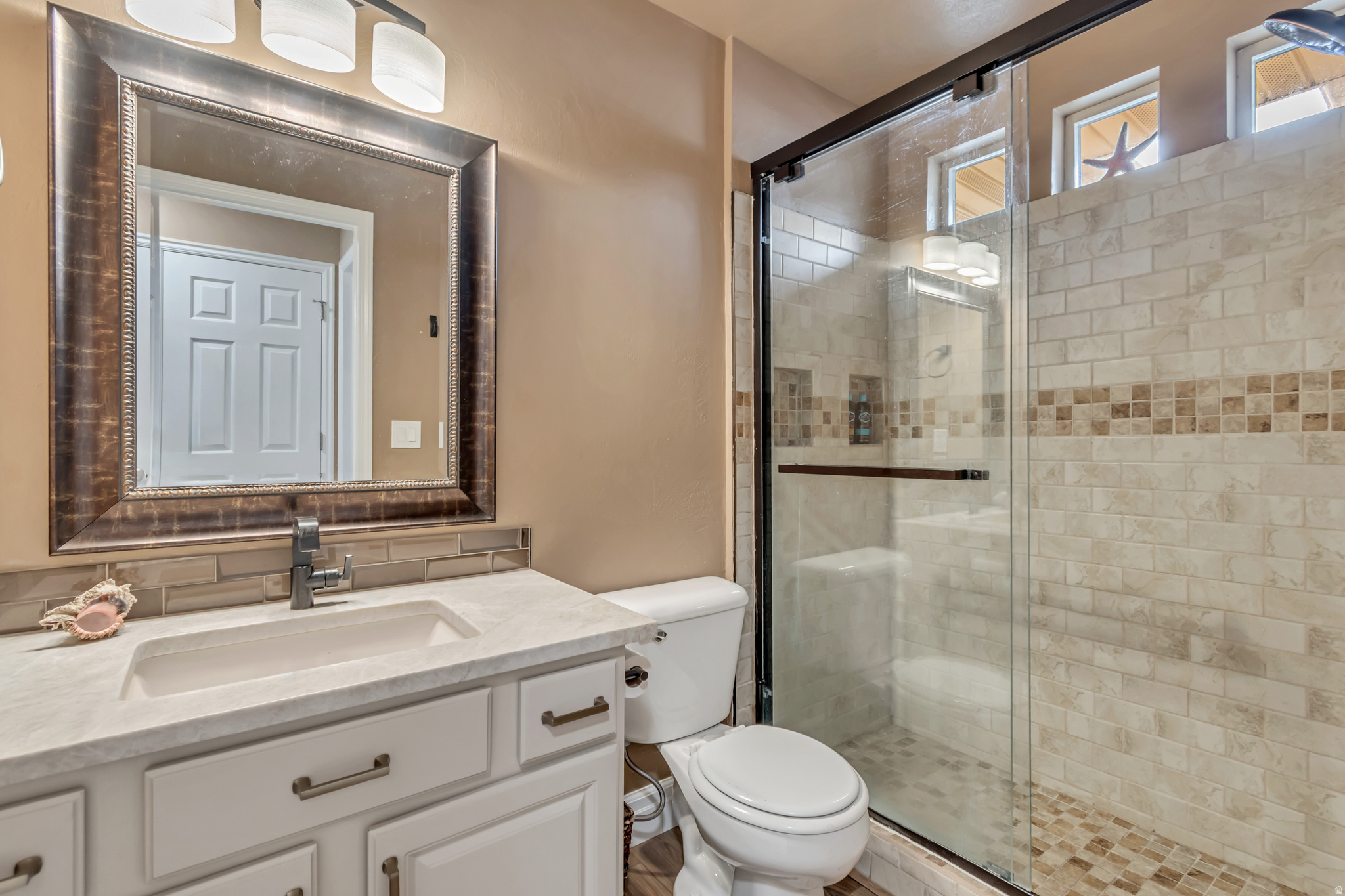 D&T HOMES - Residential