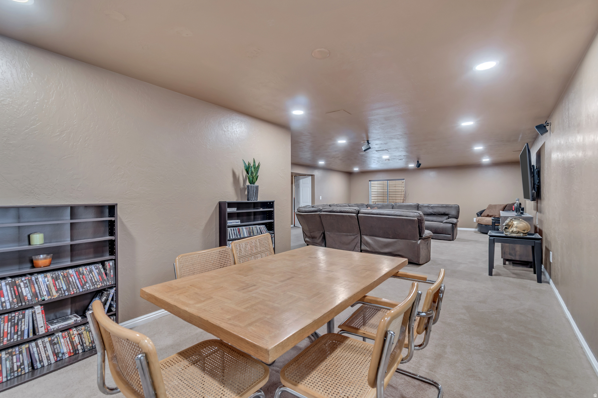 D&T HOMES - Residential