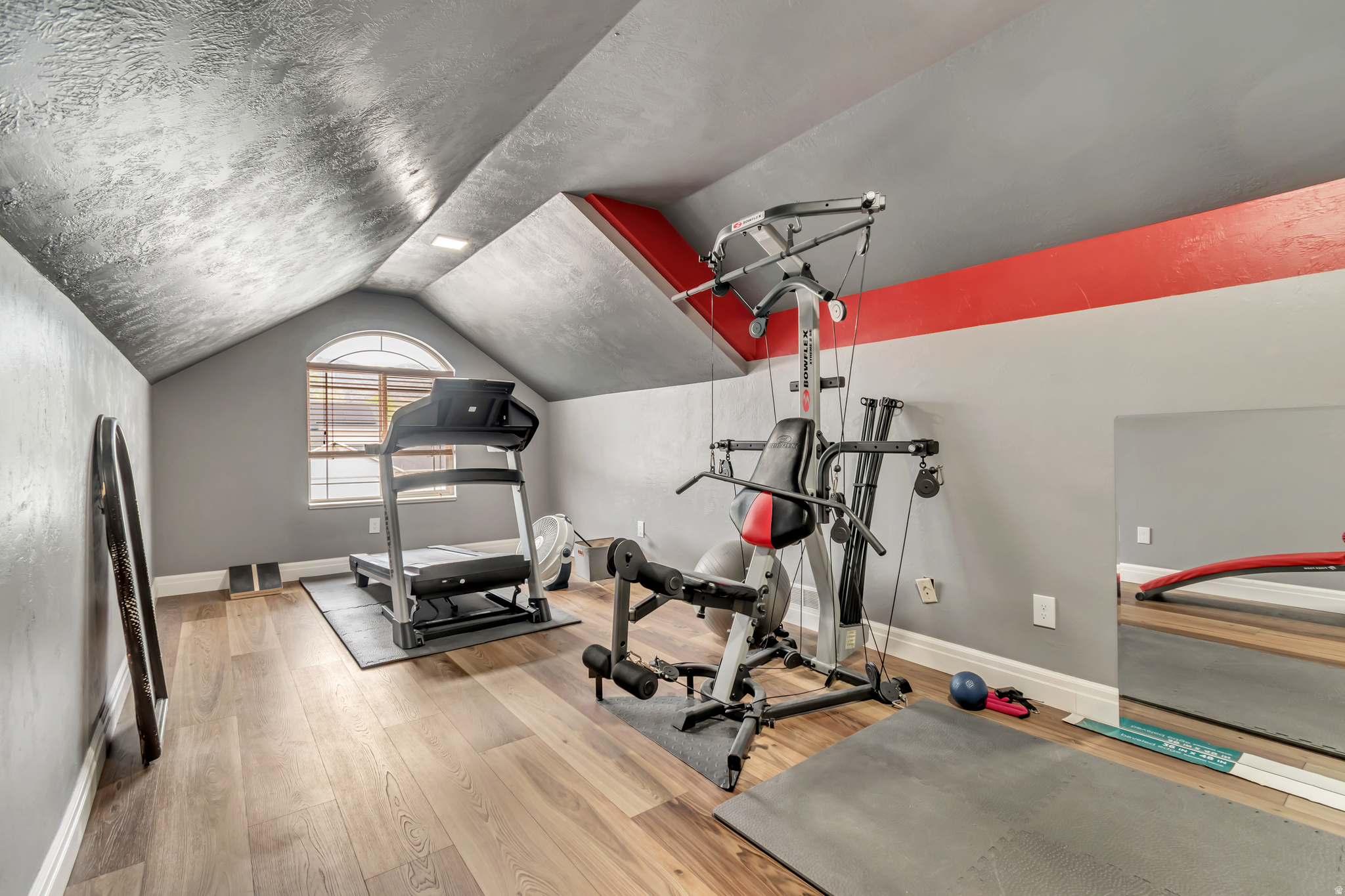 D&T HOMES - Residential