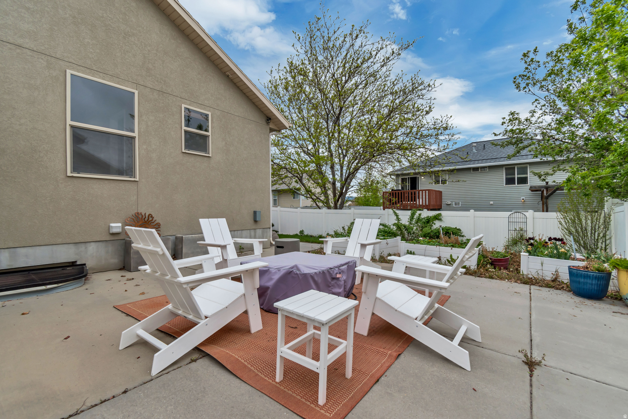 D&T HOMES - Residential