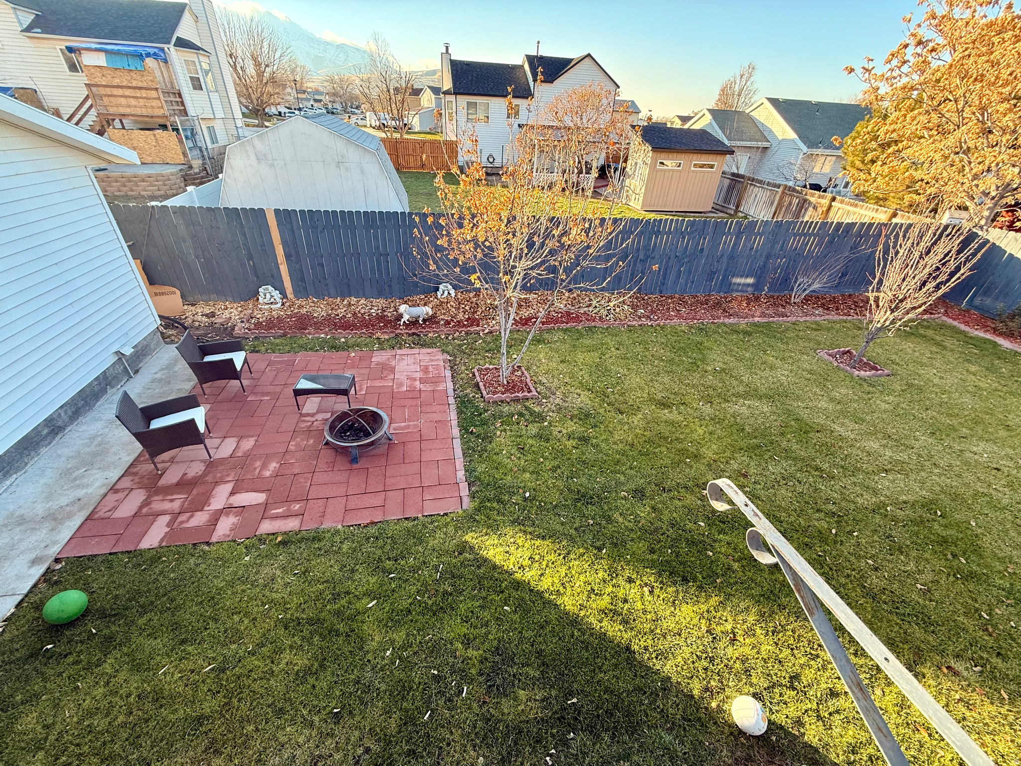 SUTTON STATES - Residential