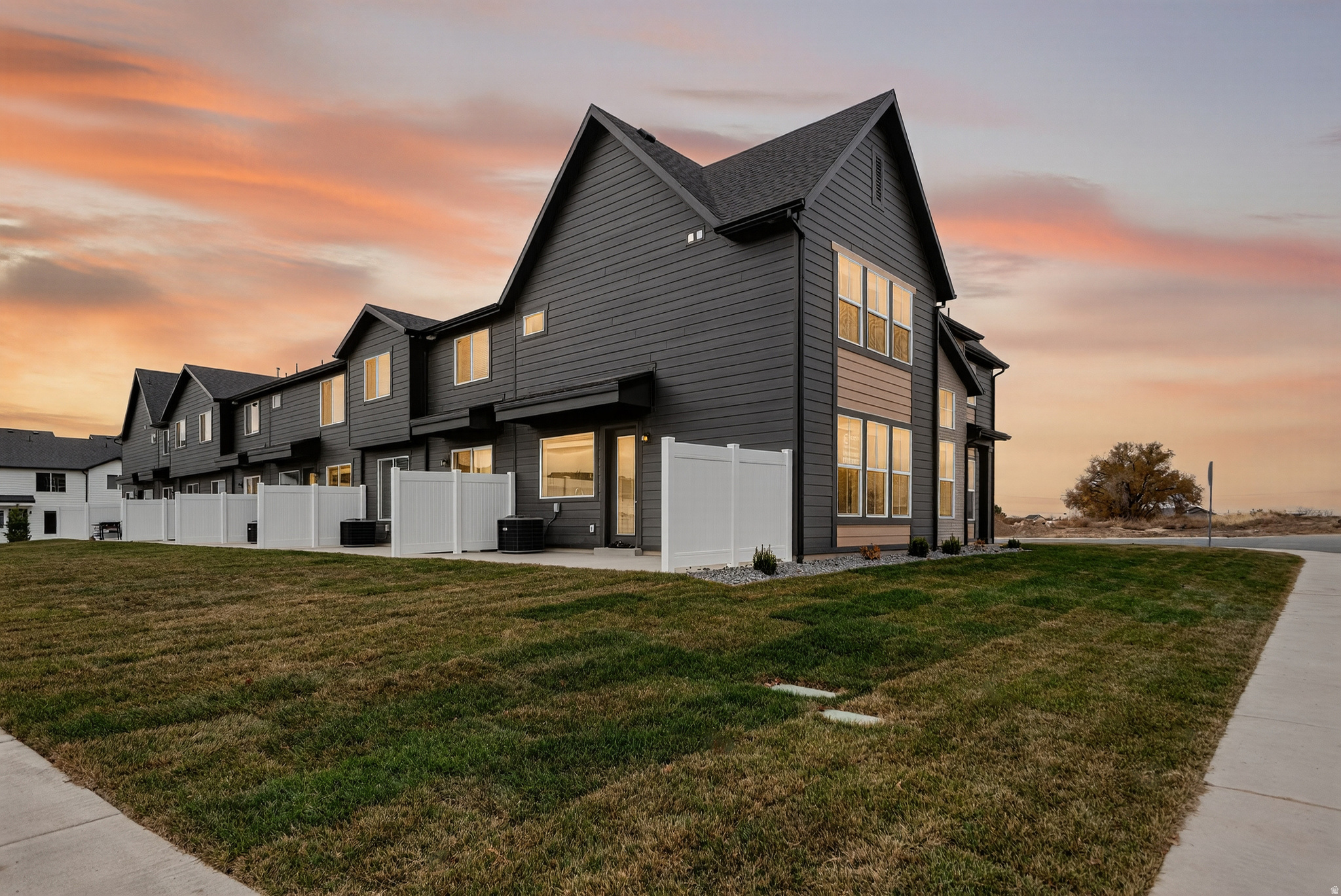 VILLAGES AT GREEN FARM - Residential