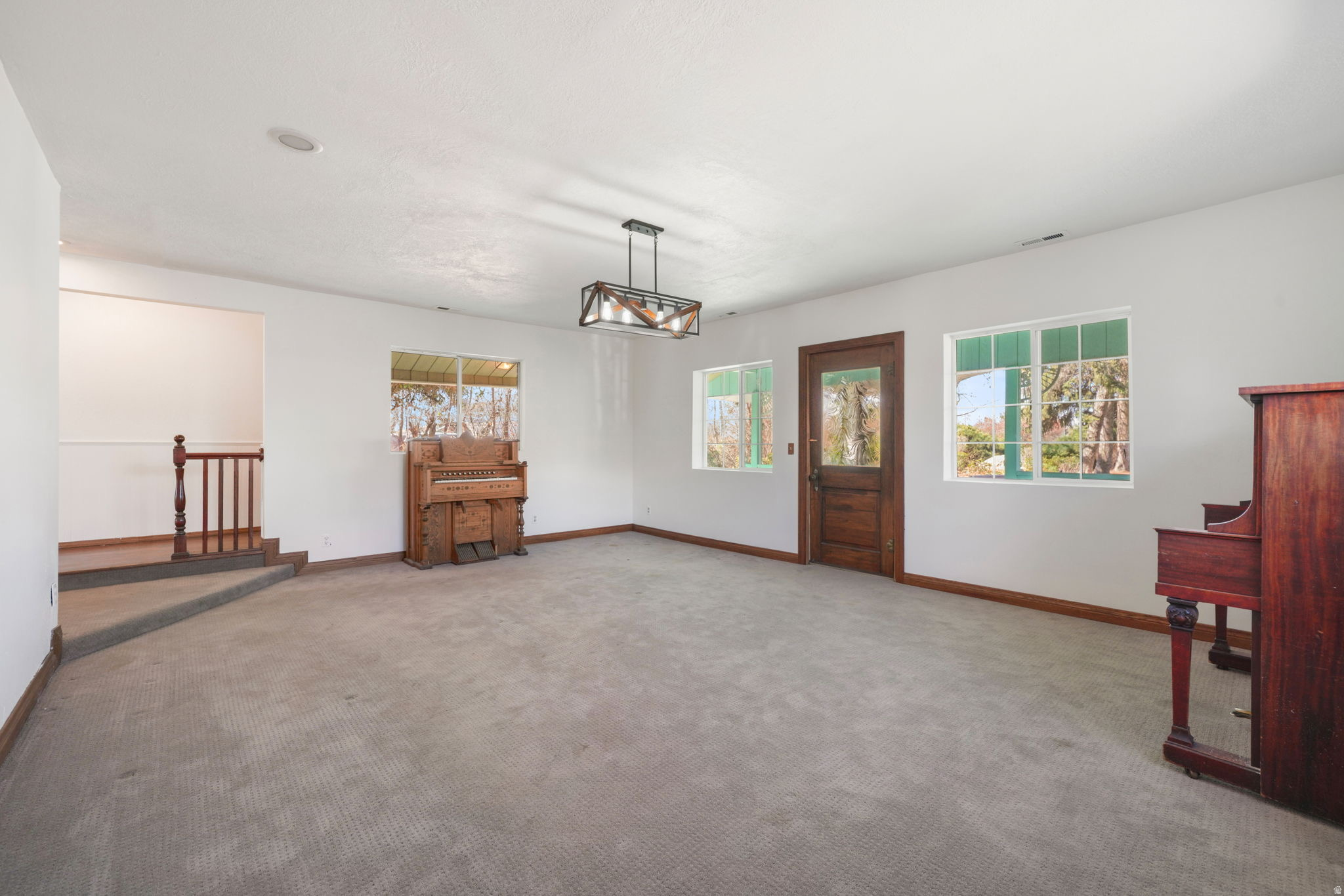 GRANDVIEW - Residential