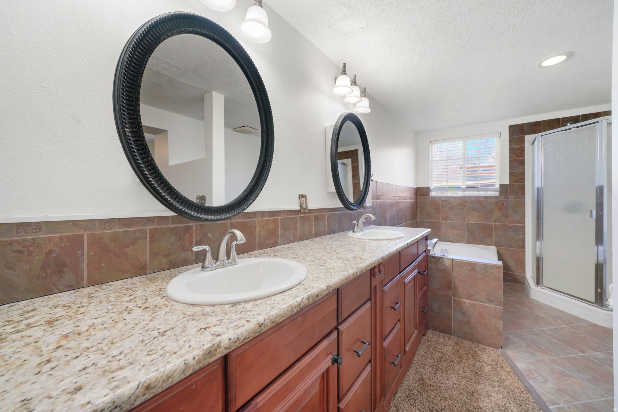 GRANDVIEW - Residential