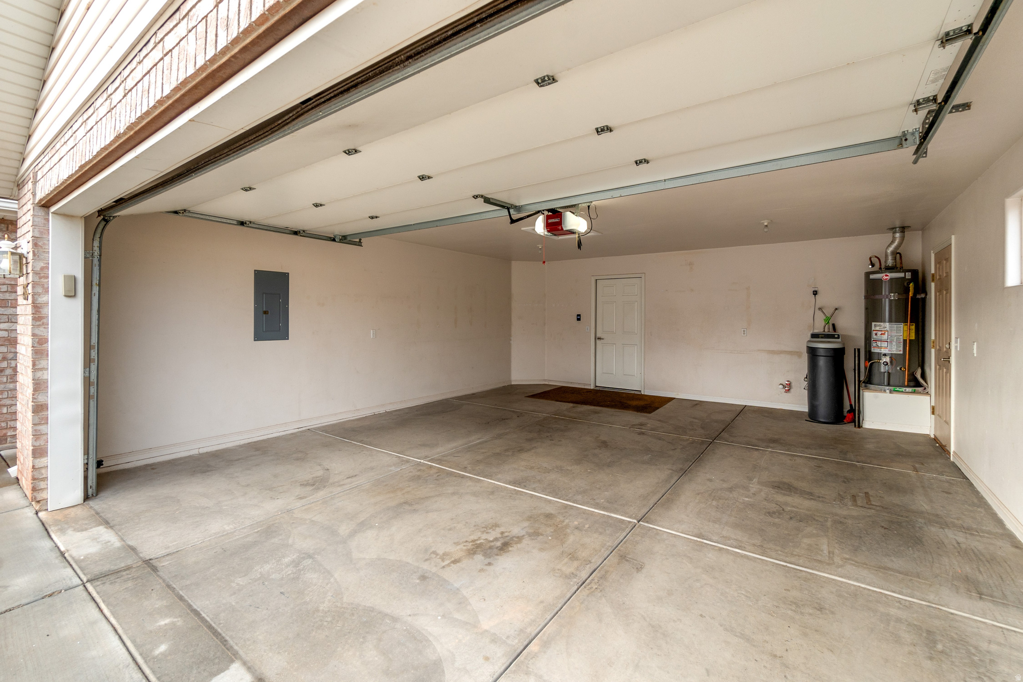 SOUTH FIELD EST 3 - Residential