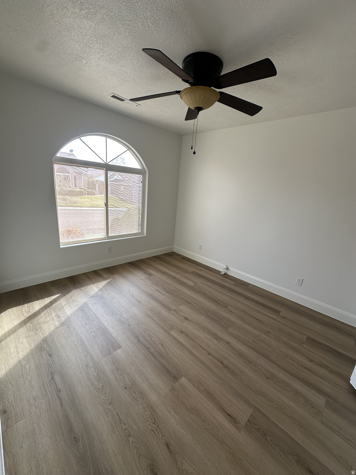 SOUTH FIELD EST 3 - Residential