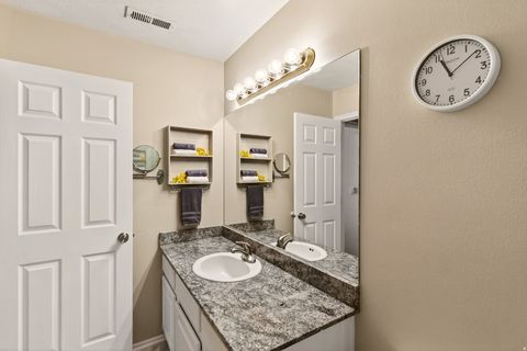 Tiny photo for 544 S FIESTA DR, Ivins, UT 84738 (MLS # 2127312)