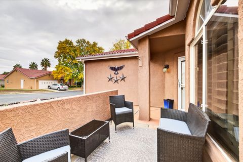 Tiny photo for 544 S FIESTA DR, Ivins, UT 84738 (MLS # 2127312)