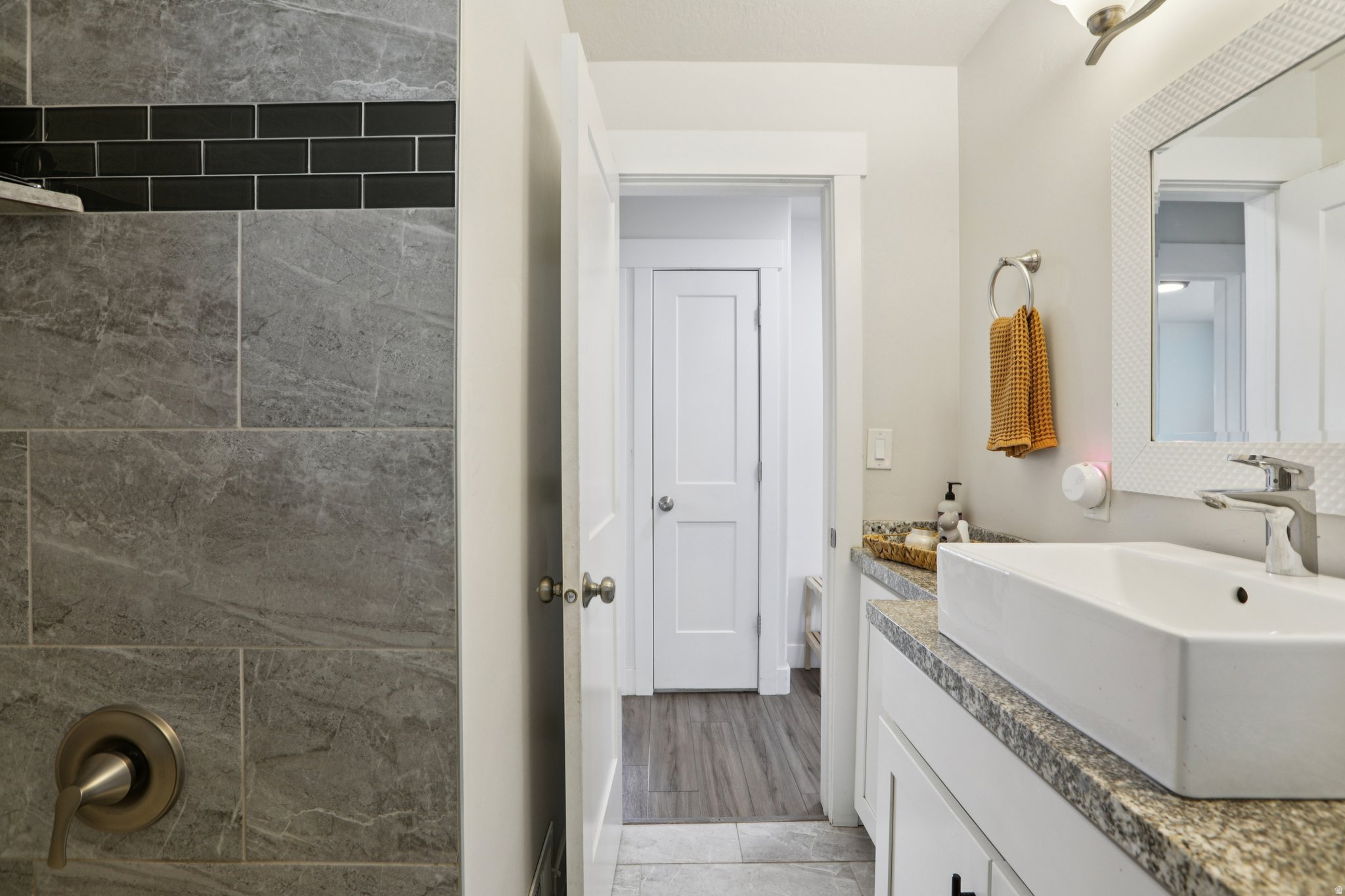 TANTON TERRACE - Residential