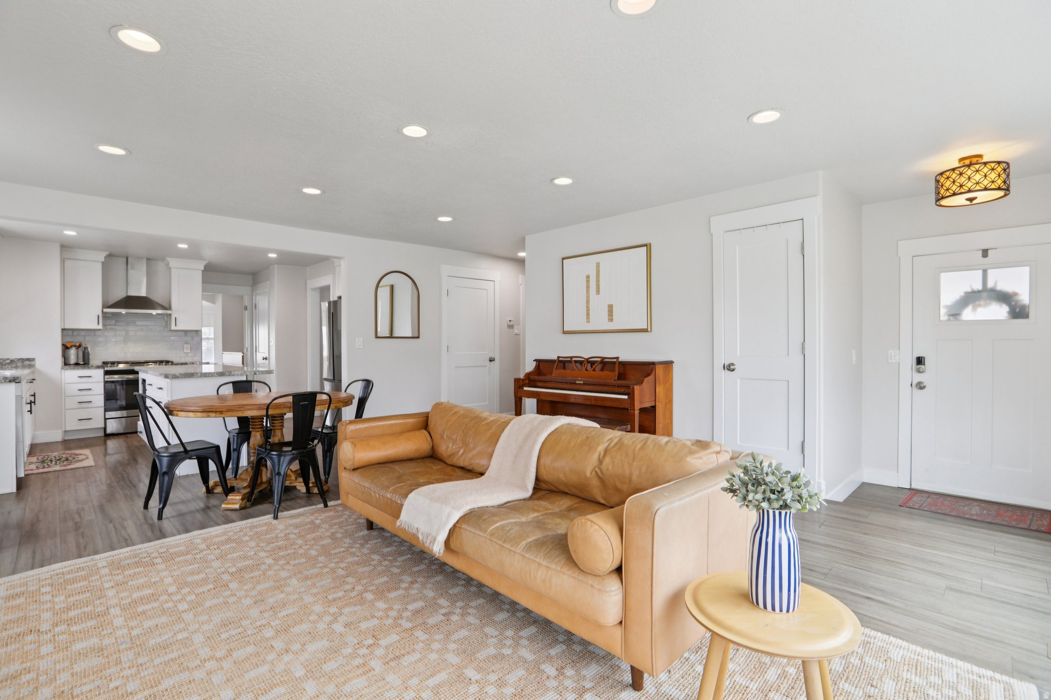 TANTON TERRACE - Residential