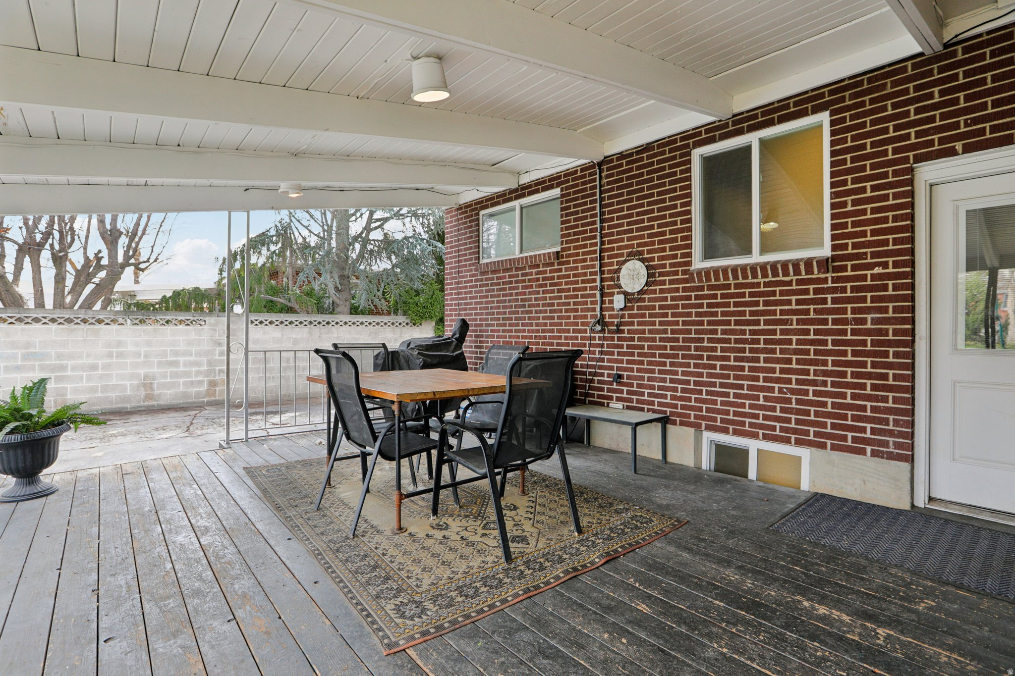 TANTON TERRACE - Residential