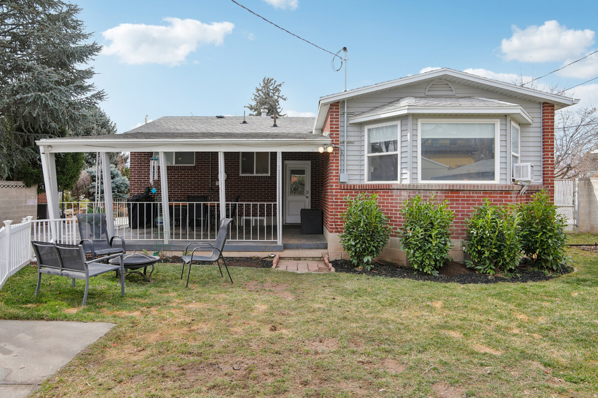 TANTON TERRACE - Residential