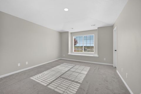Tiny photo for 228 BIRMINGHAM LN, North Salt Lake, UT 84054 (MLS # 2158292)