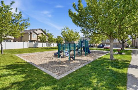 Tiny photo for 228 BIRMINGHAM LN, North Salt Lake, UT 84054 (MLS # 2158292)