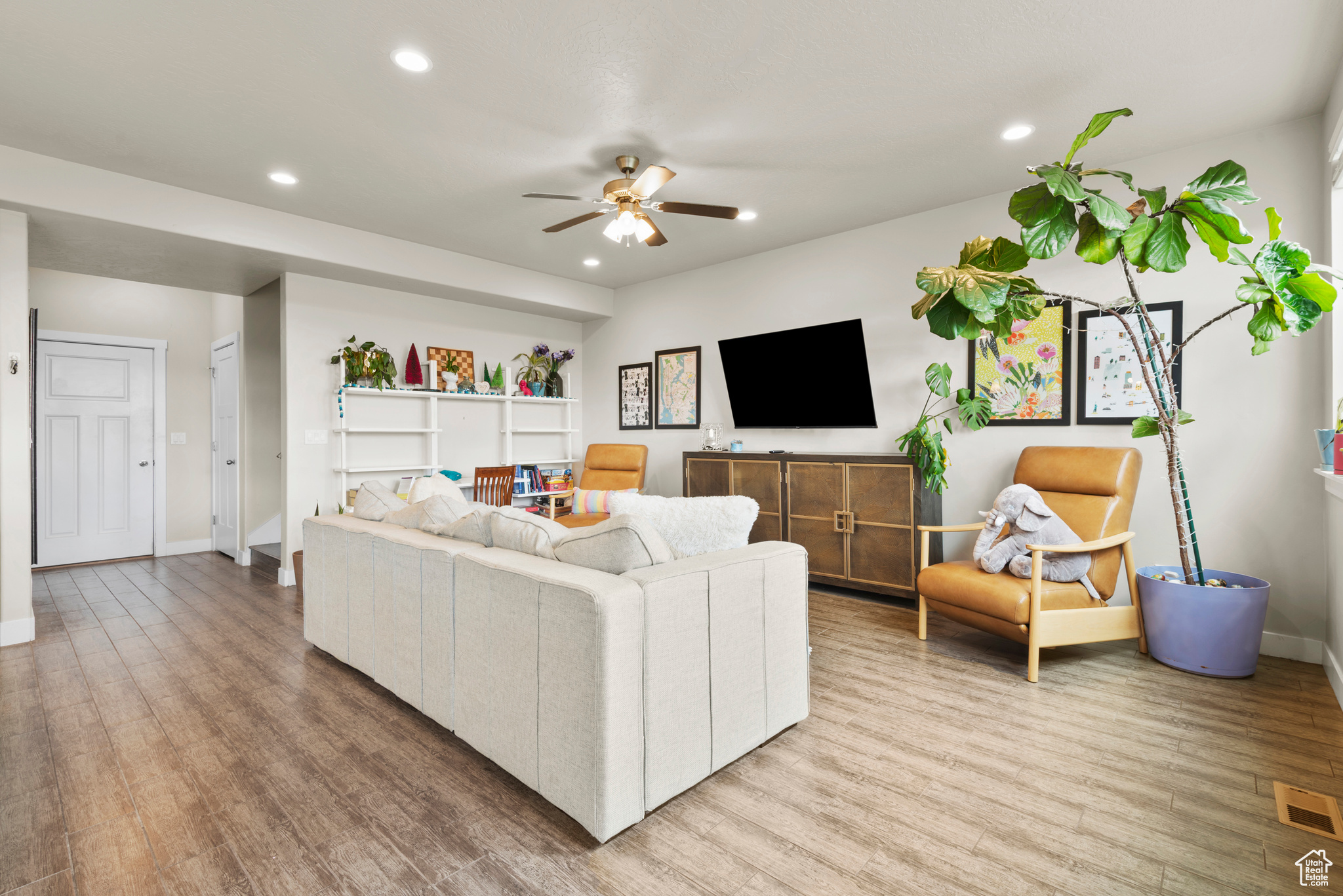 2335 W Cresthaven Ln, Lehi, Utah image 8