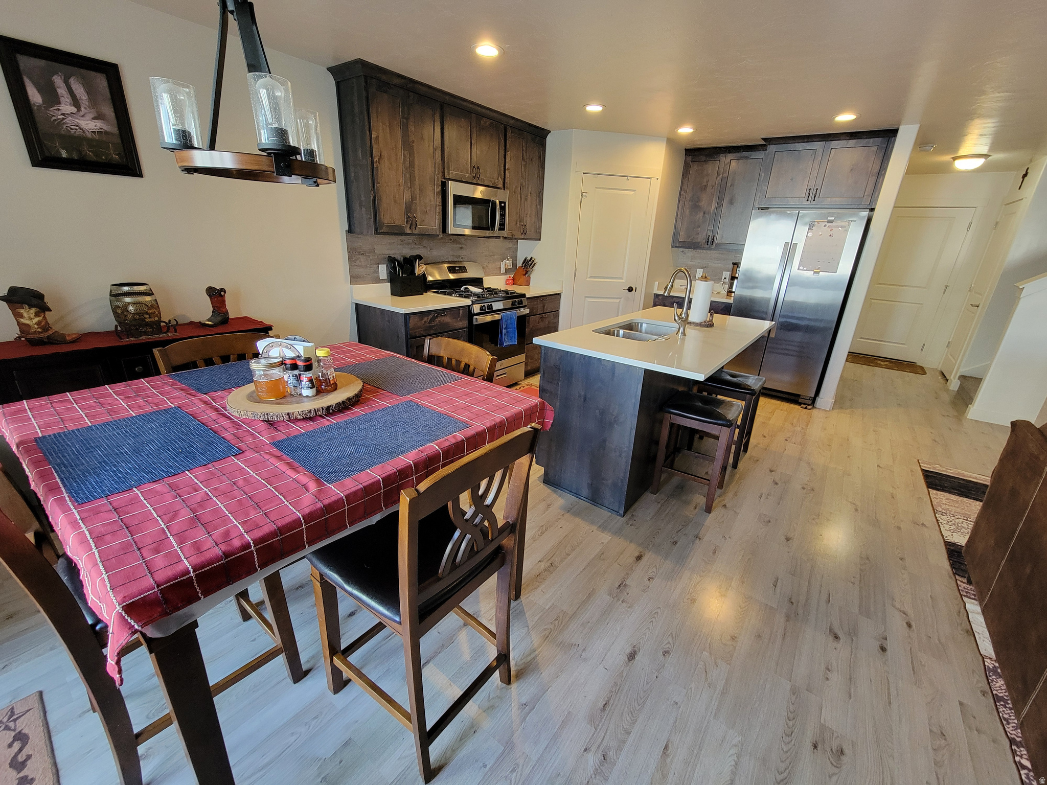 SPRING CREEK - Residential