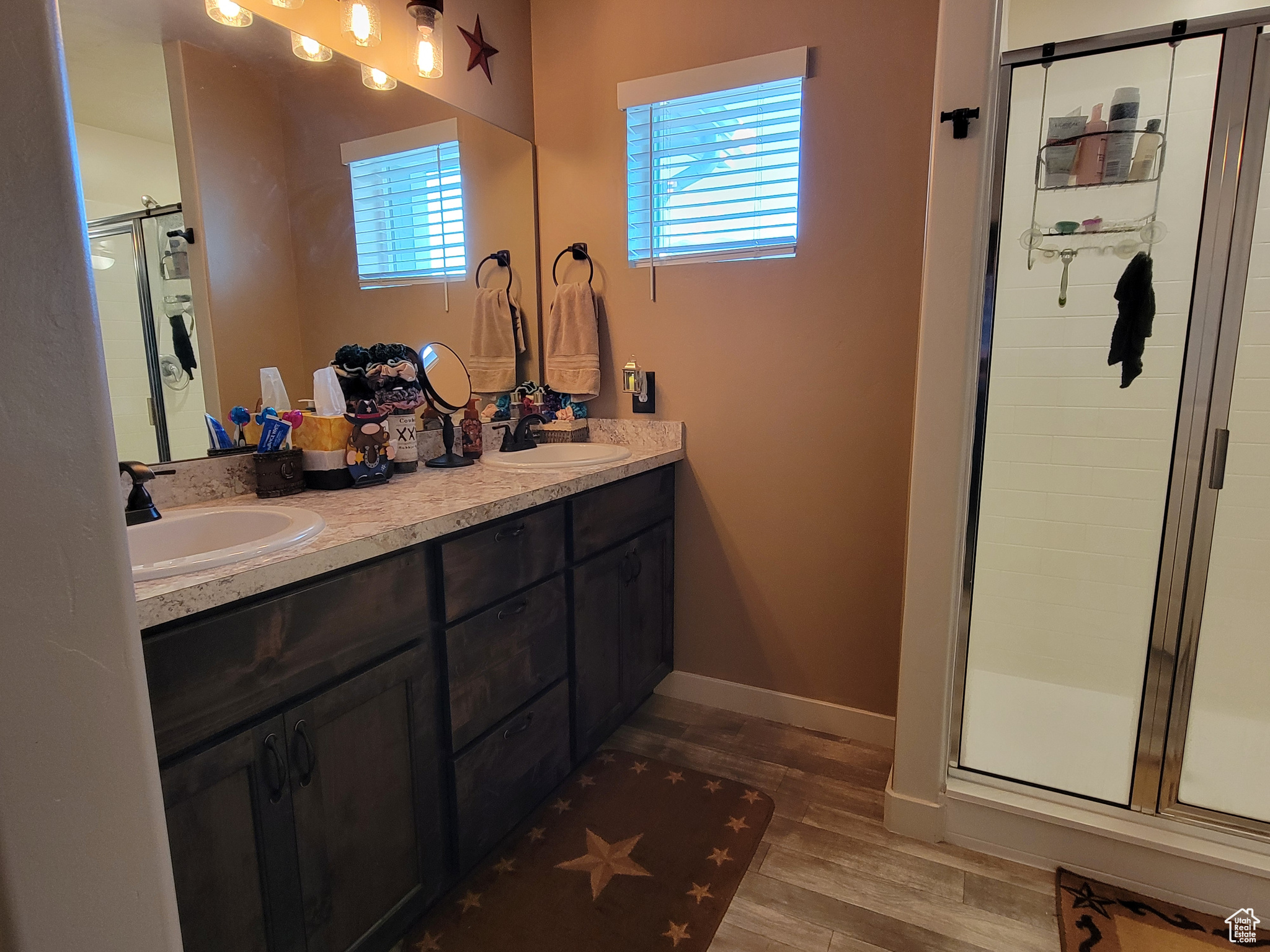 SPRING CREEK - Residential