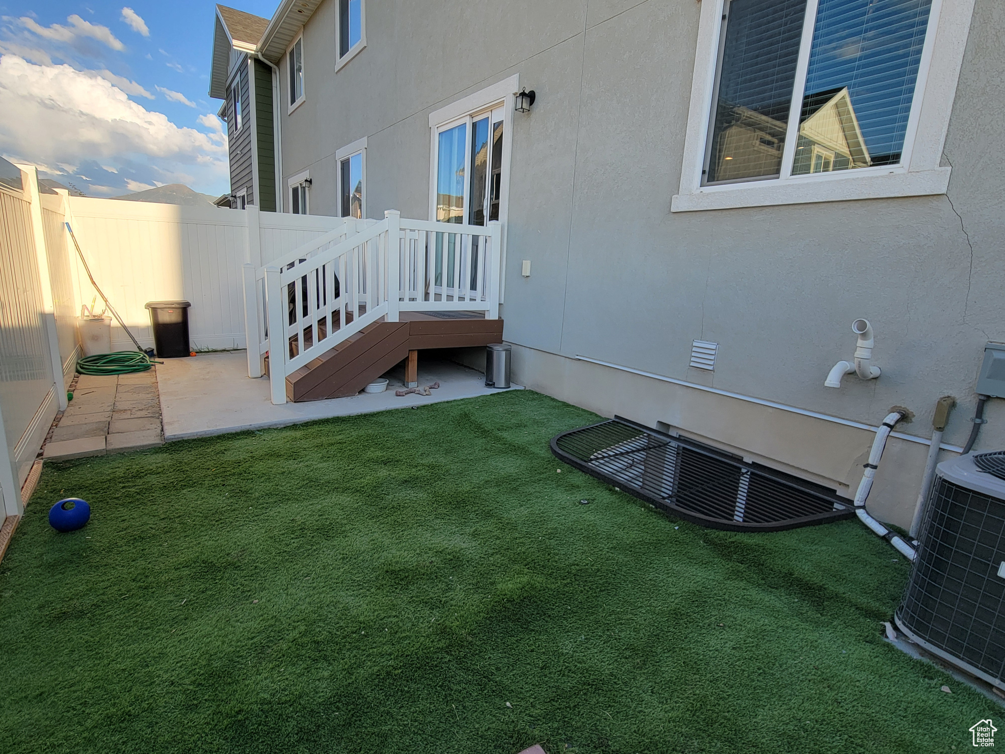 SPRING CREEK - Residential