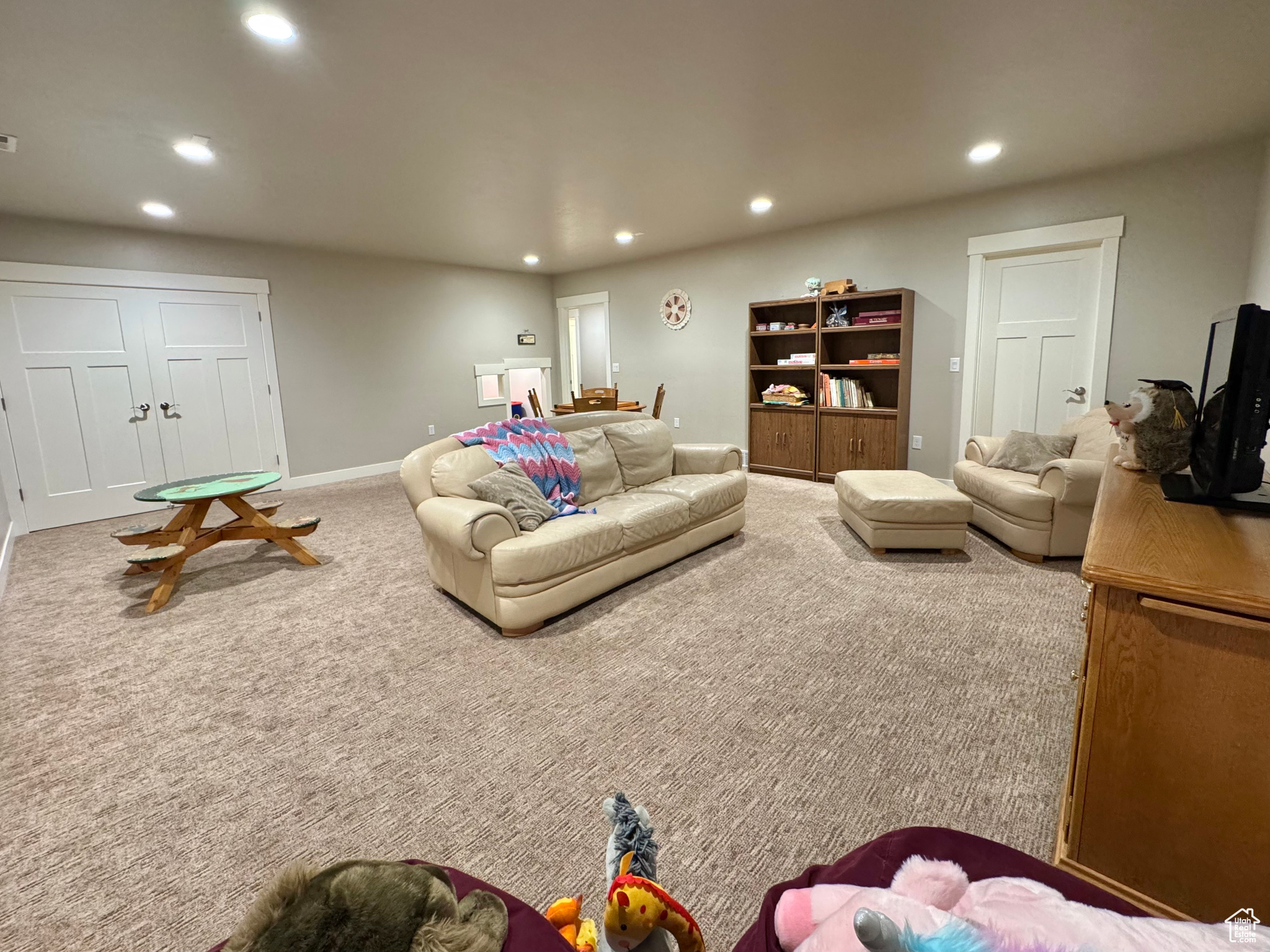 HERITAGE VILLAGE - Residential