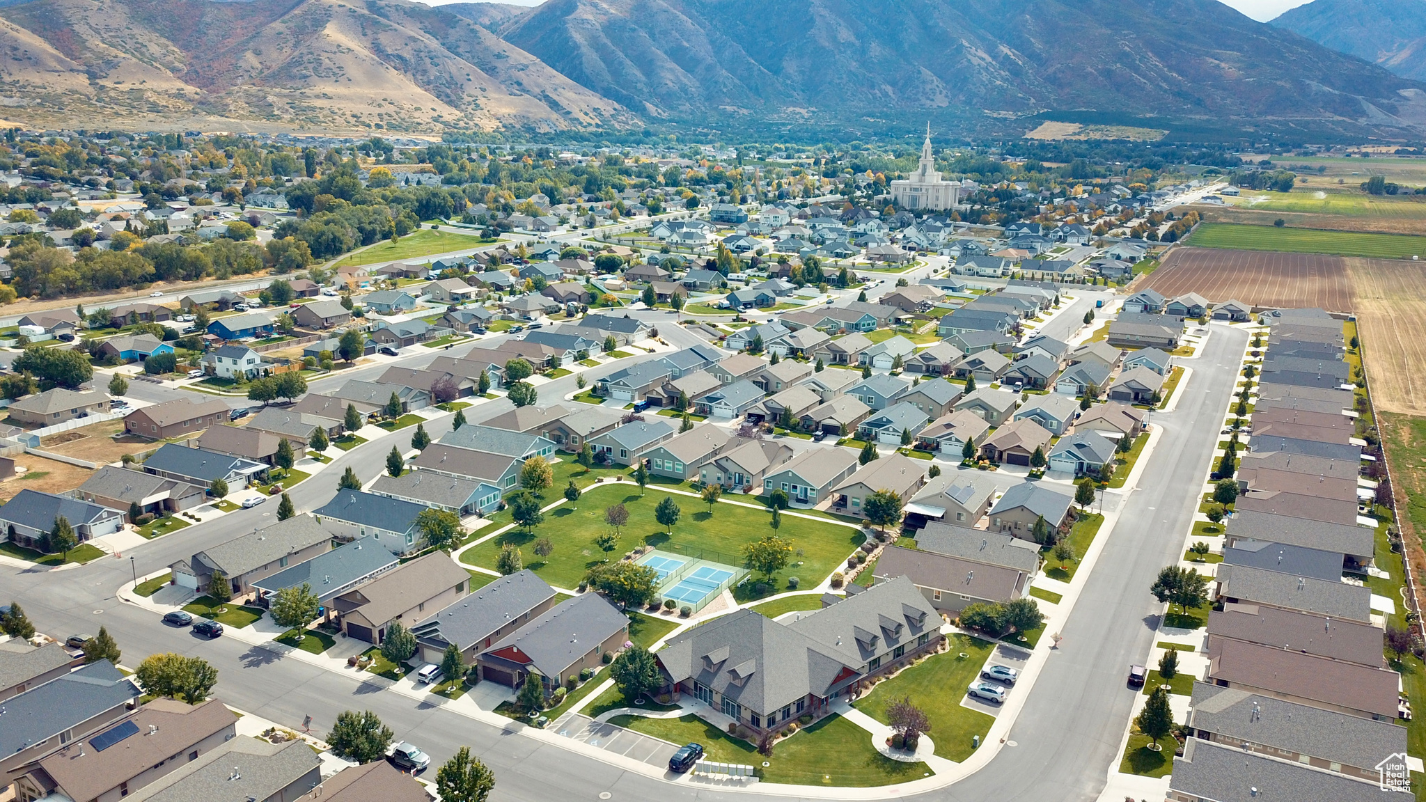 HERITAGE VILLAGE - Residential