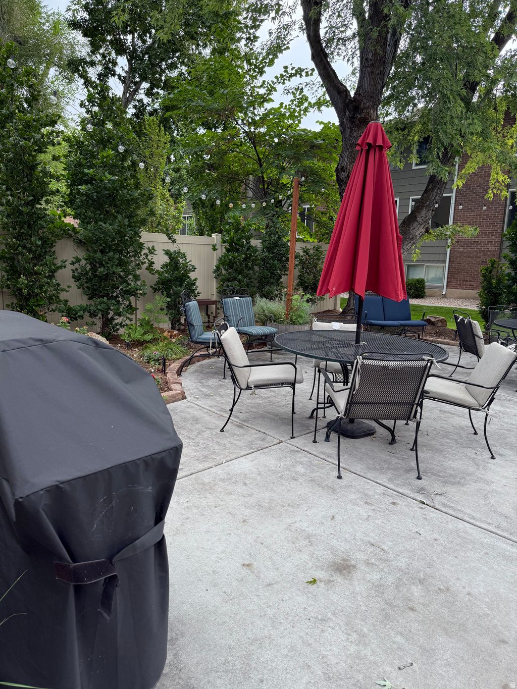 Photo of 406 E 3335 S #15, South Salt Lake, UT 84115 (MLS # 2142499)