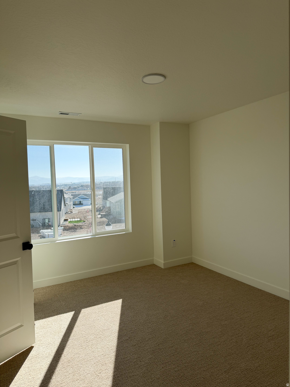 OQUIRRH WEST - Residential